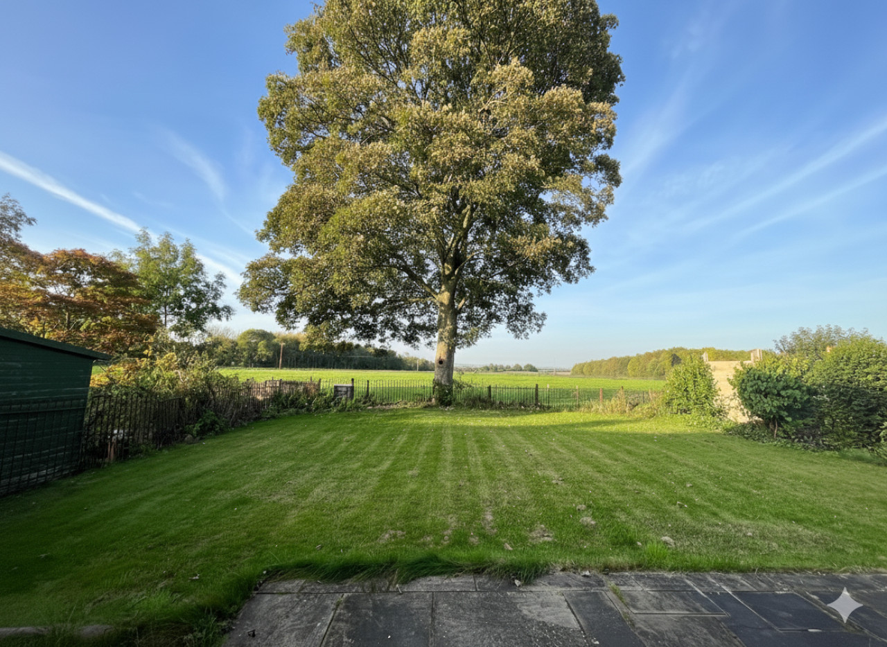 Grand 5BR Home in Market Harborough with Free Parking in 4 Harborough Rd, Dingley, Market Harborough LE16 8PH, UK - Property image 31 - VivreStays
