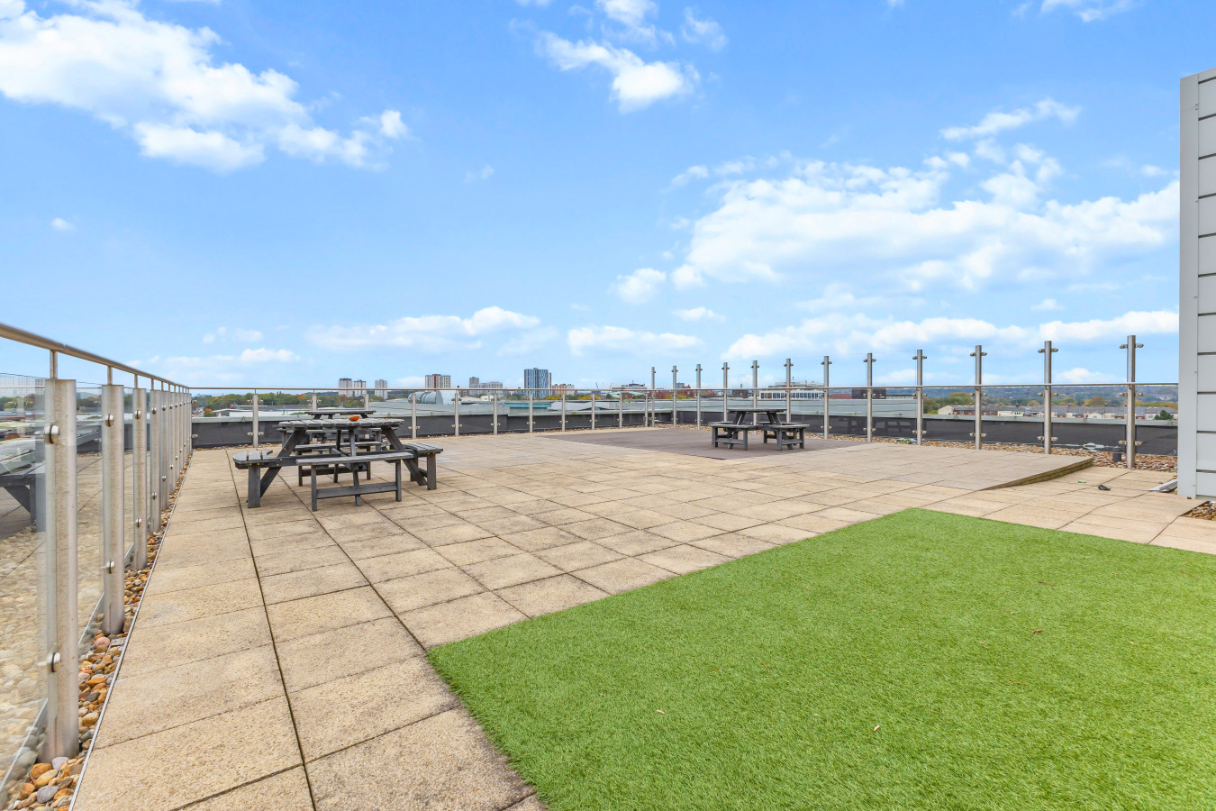 Modern 2BR Urban Nest In Salford, Manchester for 4 in 26Liverpool Street, England, United Kingdom, M5 4LE - Property image 18 - VivreStays