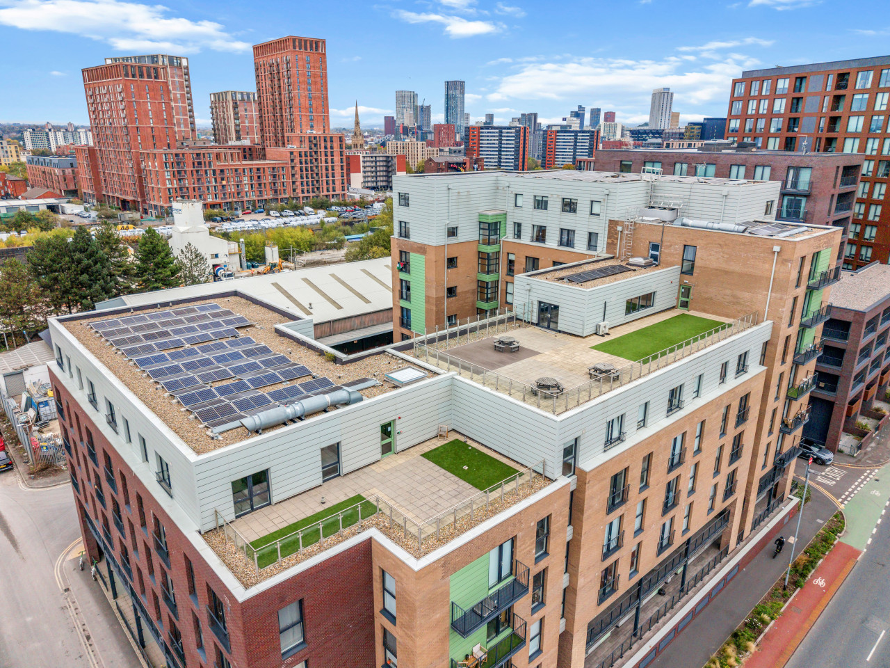 Modern 2BR Urban Nest In Salford, Manchester for 4 in 26Liverpool Street, England, United Kingdom, M5 4LE - Property image 16 - VivreStays
