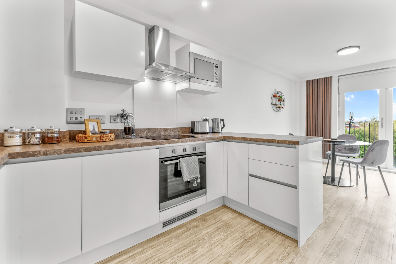 Modern 2BR Urban Nest In Salford, Manchester for 4 in 26Liverpool Street, England, United Kingdom, M5 4LE - Property image 5 - VivreStays