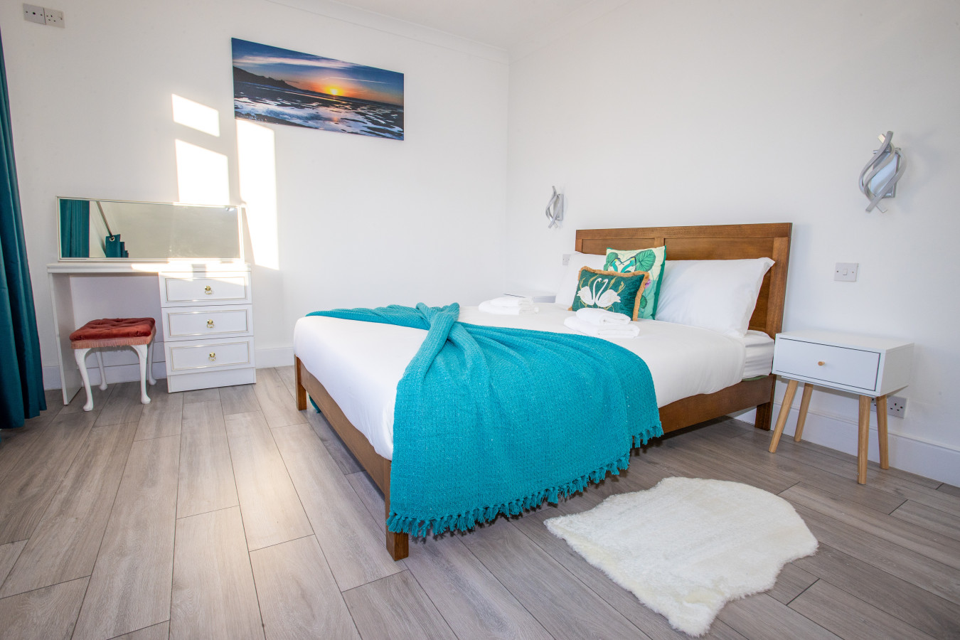 Sunny 3BR Home Near Portsmouth Park in 45 Powerscourt Rd, Portsmouth PO2 7JF, UK - Property image 4 - VivreStays
