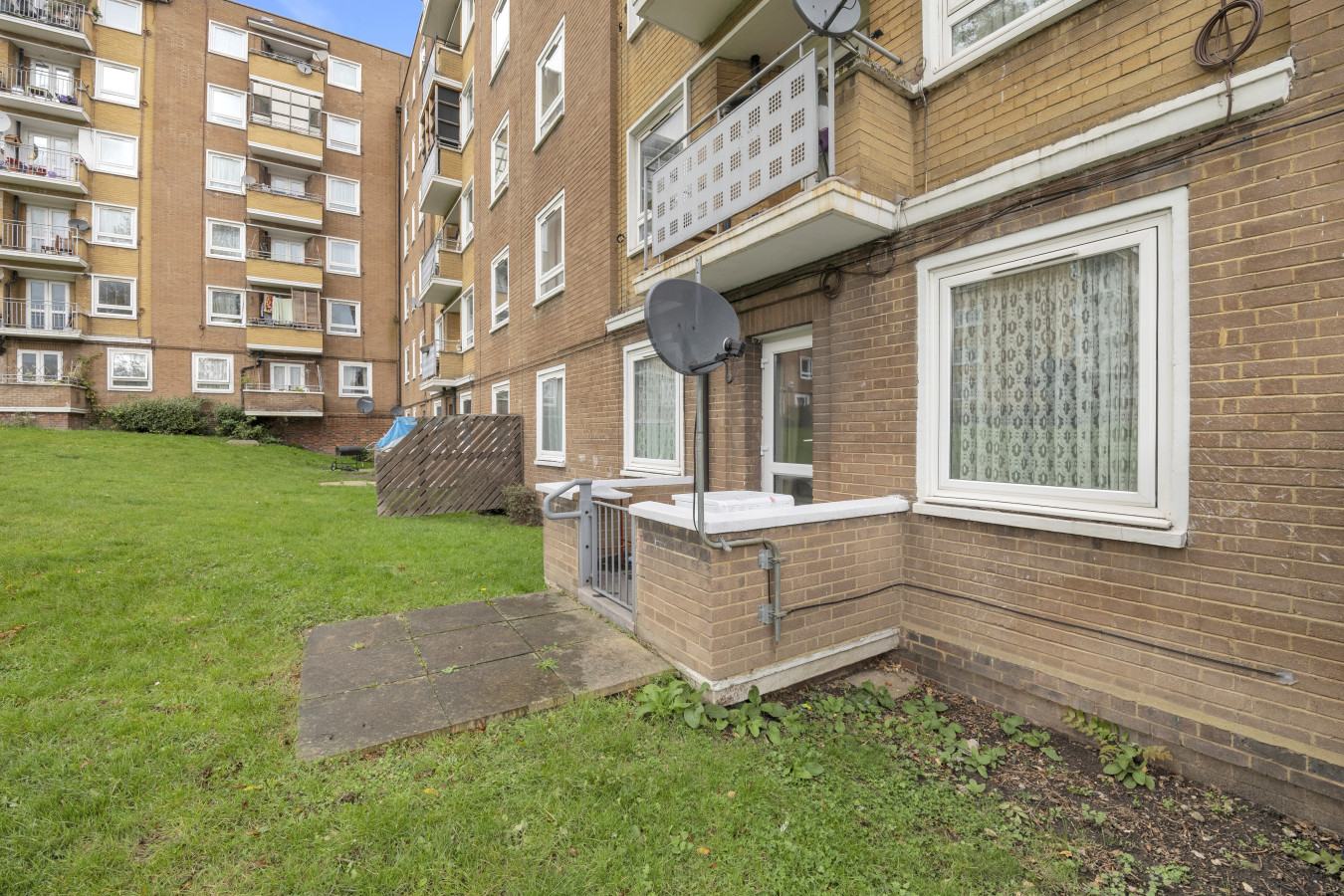 2BR Modern Spacious Comfort at Tulse Hill Sleeps 4 in High Trees, Tulse Hill - Property image 15 - VivreStays