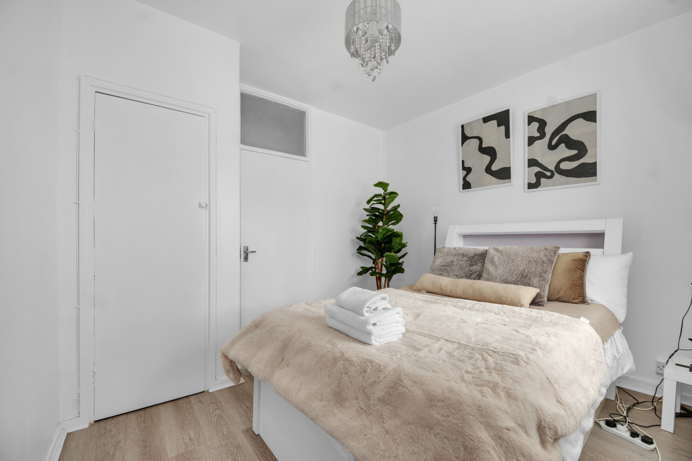 2BR Modern Spacious Comfort at Tulse Hill Sleeps 4 in High Trees, Tulse Hill - Property image 2 - VivreStays