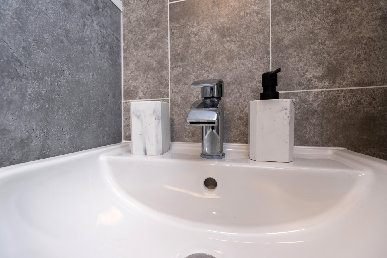 Stylish 3BR Home with Parking by University in 21Chester Street, England, United Kingdom, SR4 7DF - Property image 51 - VivreStays