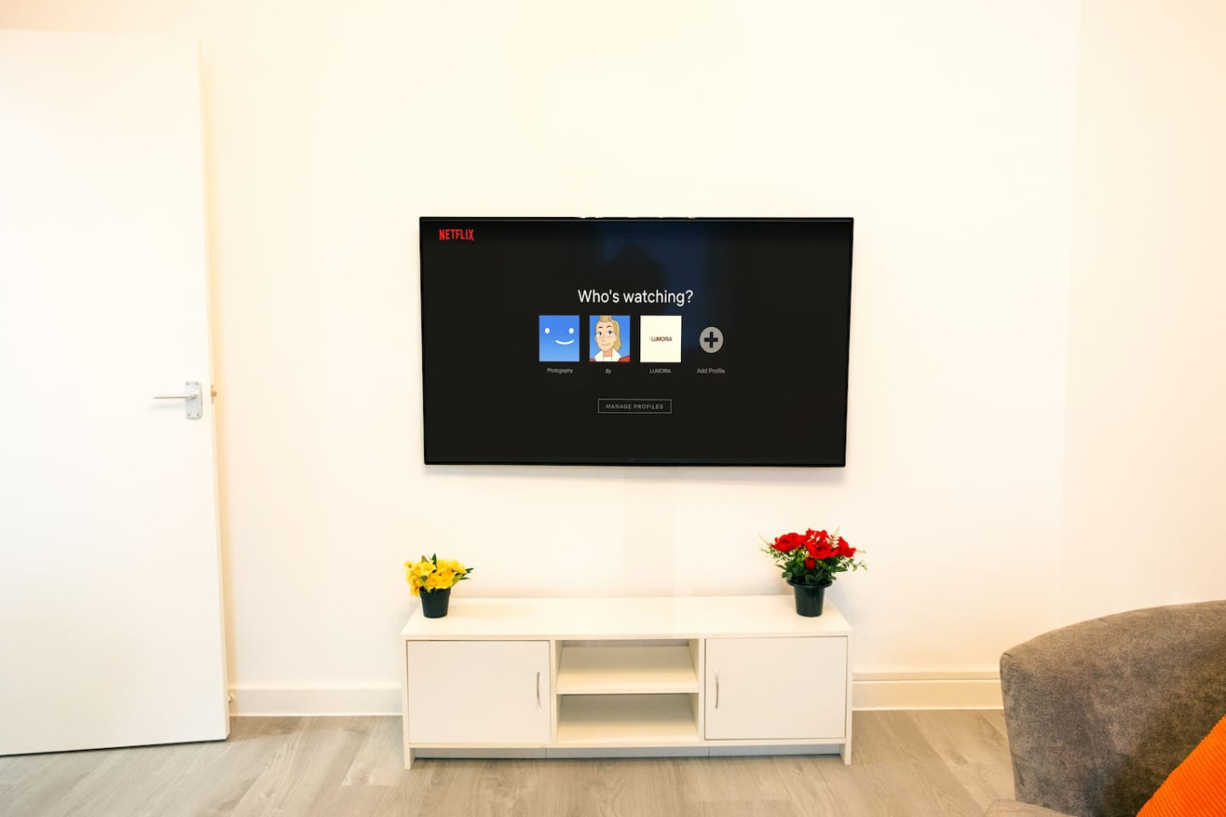 Cozy 2BR Flat Near Cardiff City Centre | Stadium| Shops | Uni in 80 City Rd, Cardiff CF24 3DD, UK - Property image 19 - VivreStays