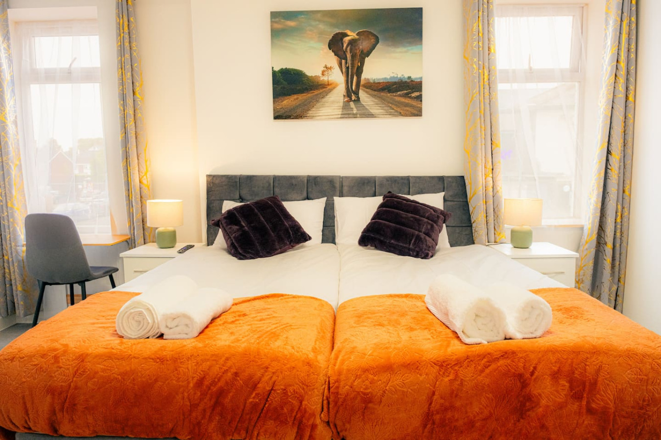 Stylish 3-Bed Flat Near Cardiff City Centre & Uni in 80 City Rd, Cardiff CF24 3DD, UK - Property image 23 - VivreStays