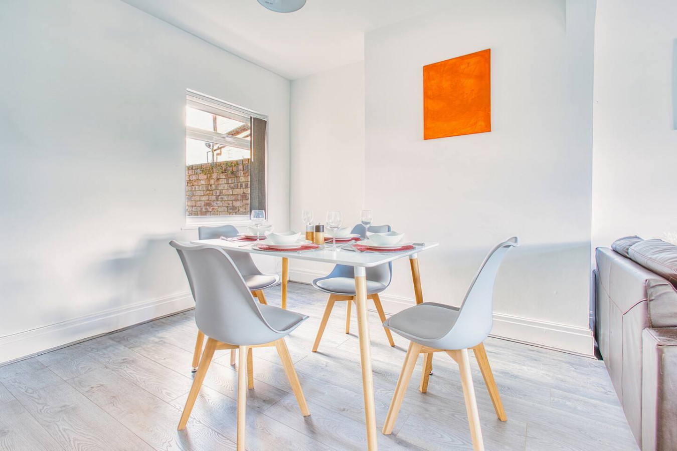 Modern 3-Bed Home Sleeps 6 with Parking & Fast WiFi Perfect for Contractors & Long Stays in 125 Charles St, Saint Helens WA10 1LW, UK - Property image 19 - VivreStays