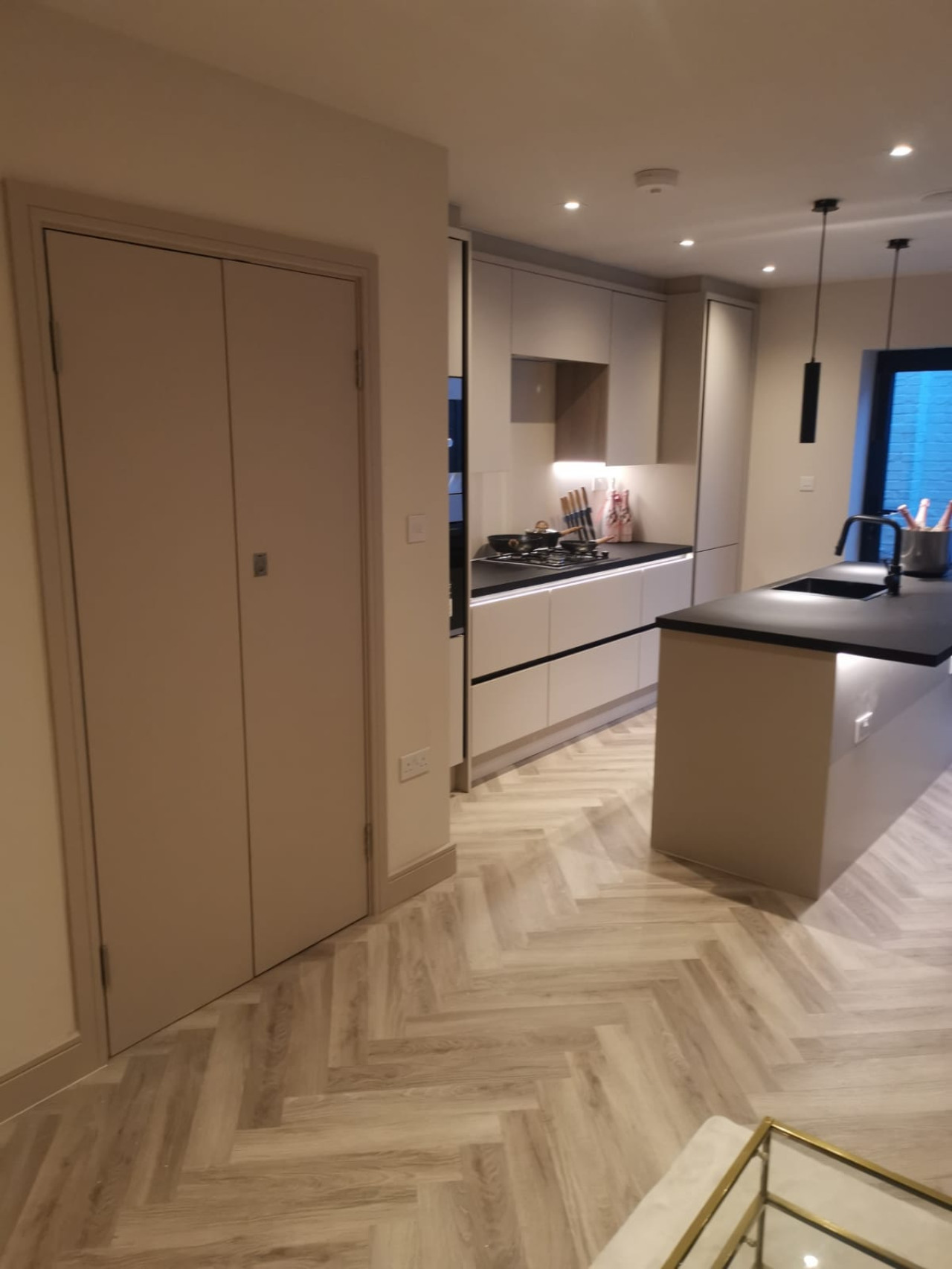 London 2BR Retreat with Free Parking & City Access in 3 Queensthorpe mews, Queensthorpe Rd, London SE26 4PN - Property image 11 - VivreStays