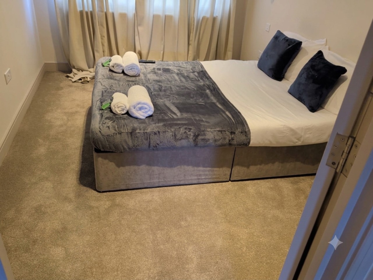 London 2BR Retreat with Free Parking & City Access in 3 Queensthorpe mews, Queensthorpe Rd, London SE26 4PN - Property image 4 - VivreStays