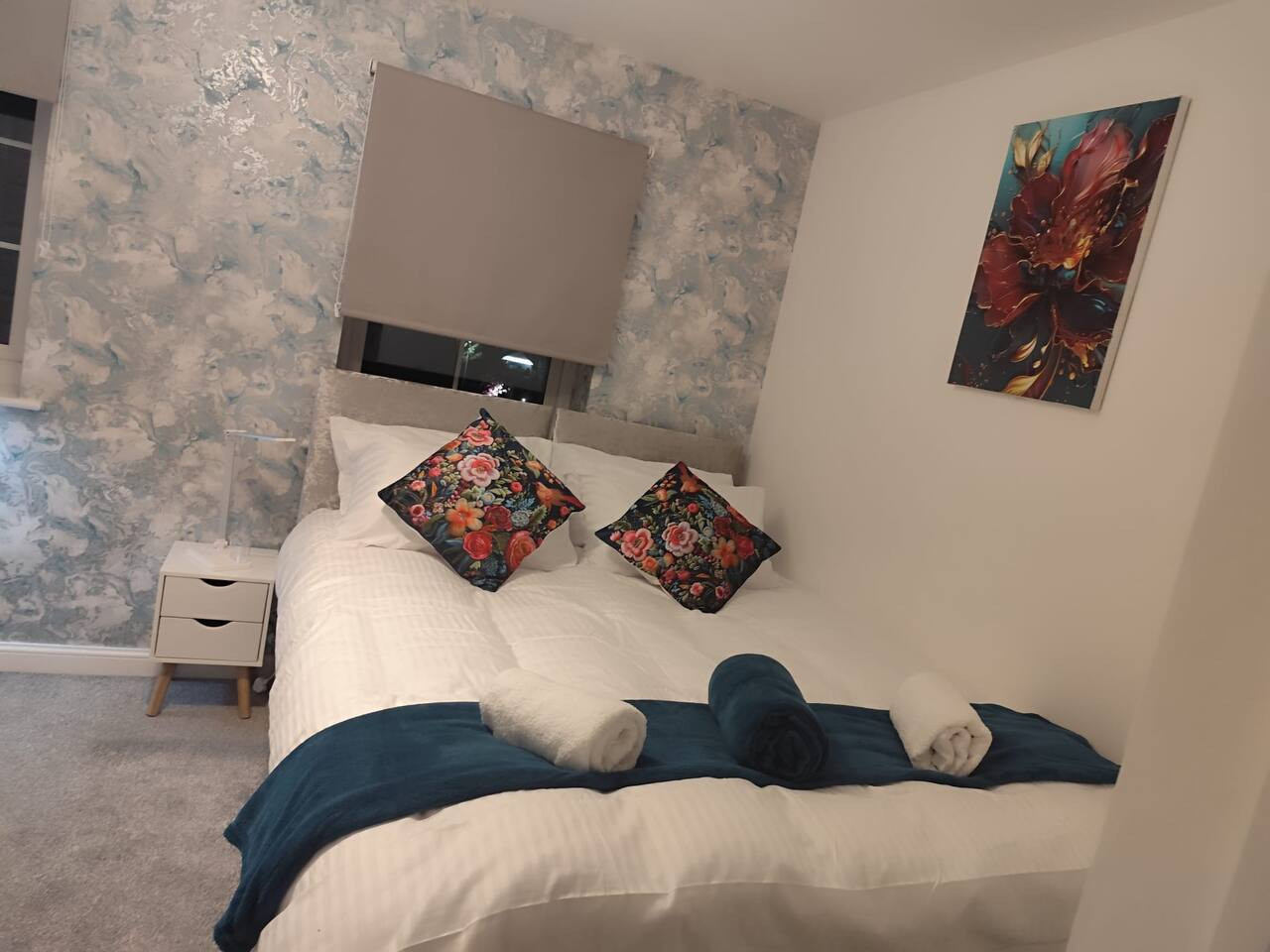 Spacious Home for Groups, Sleeps 8 in 11 Arthur Brocklehurst Way, Hanley, Stoke-on-Trent ST1 5EN, UK - Property image 18 - VivreStays