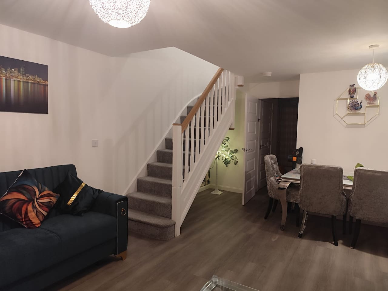 Spacious Home for Groups, Sleeps 8 in 11 Arthur Brocklehurst Way, Hanley, Stoke-on-Trent ST1 5EN, UK - Property image 13 - VivreStays