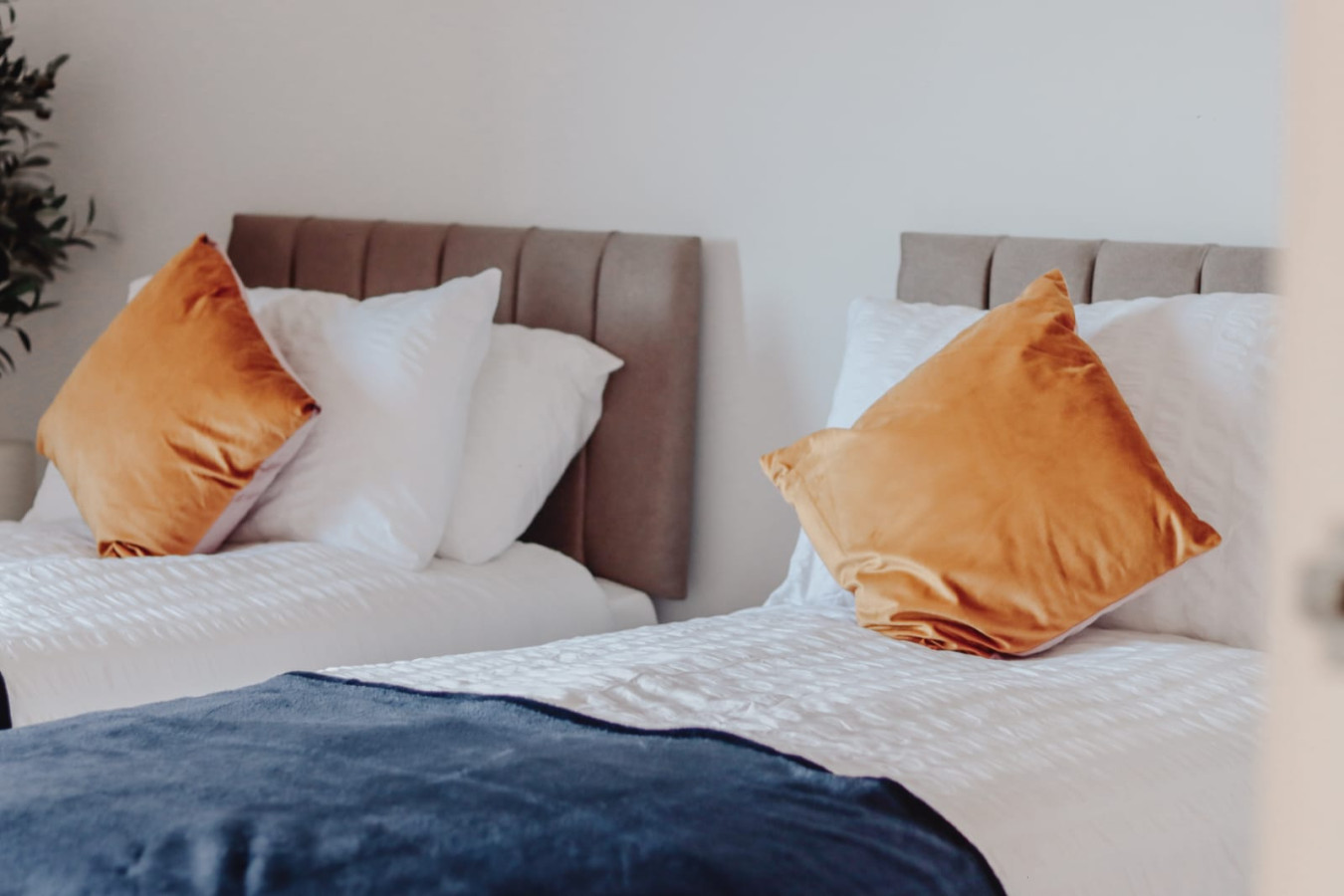 Elizabeth Line Retreat – Modern 2BR Flat in Hayes in Flat 28 Sheringham Court, 11 Clayton Rd, Hayes UB3 1AX, UK - Property image 21 - VivreStays