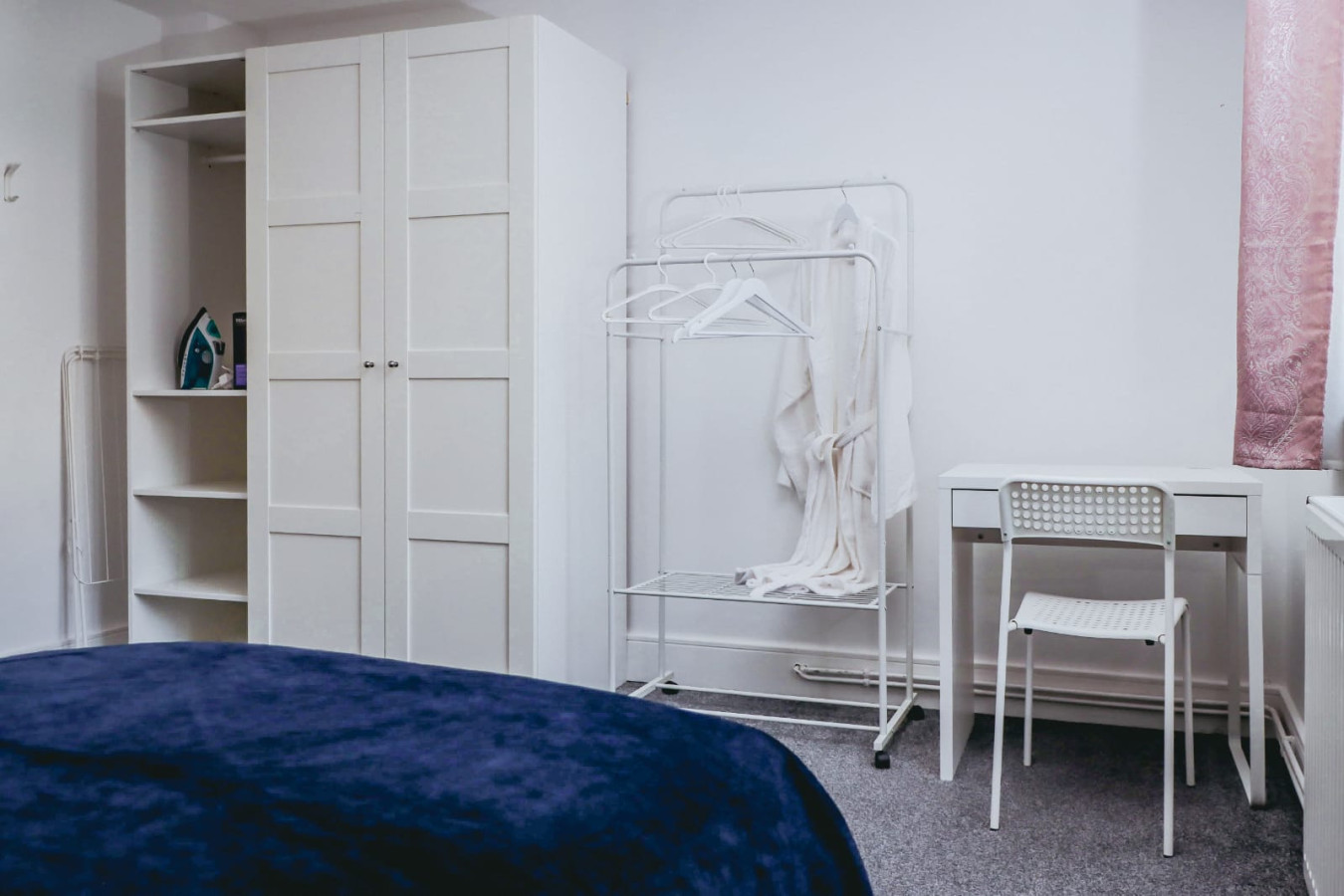 Elizabeth Line Retreat – Modern 2BR Flat in Hayes in Flat 28 Sheringham Court, 11 Clayton Rd, Hayes UB3 1AX, UK - Property image 26 - VivreStays