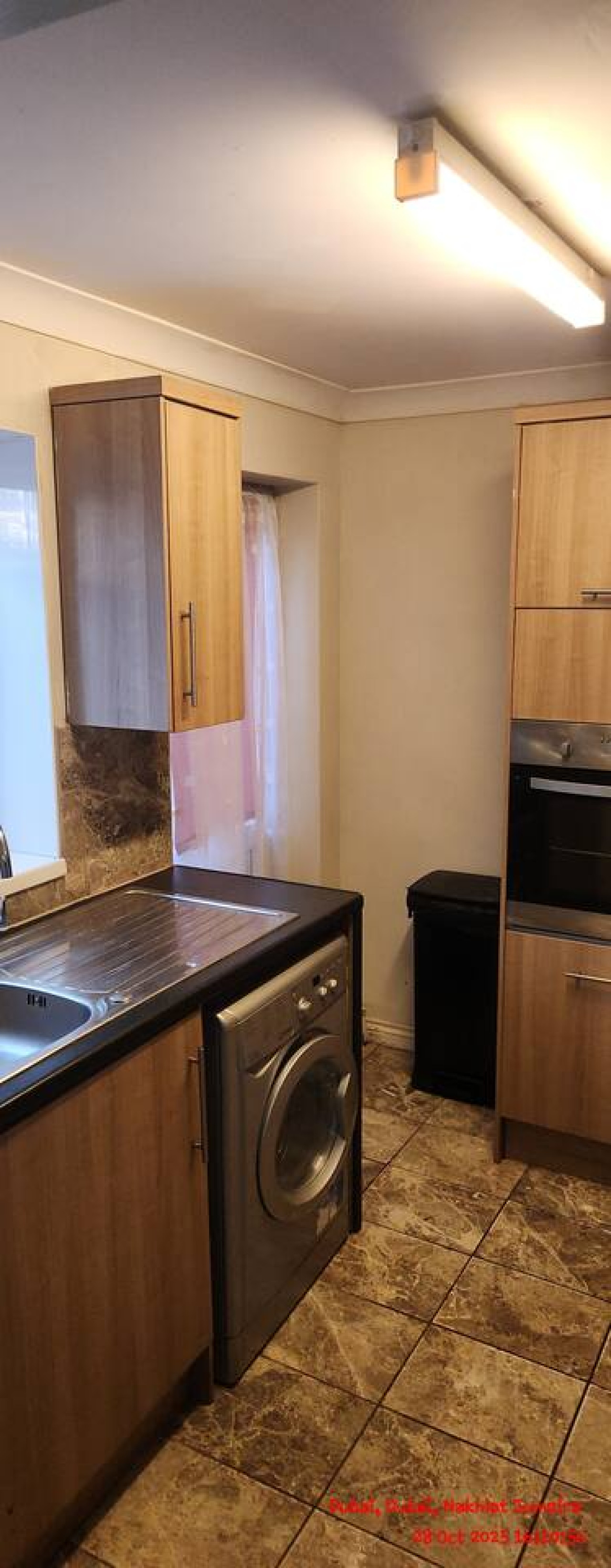 Spacious 3BR Haven in Tilbury with Free Parking in 35Portsea Road, England, United Kingdom, RM18 8AX - Property image 17 - VivreStays