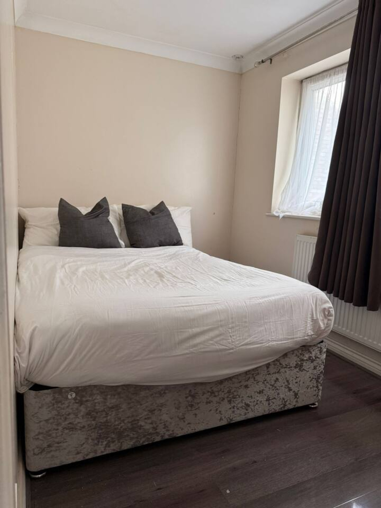 Spacious 3BR Haven in Tilbury with Free Parking in 35Portsea Road, England, United Kingdom, RM18 8AX - Property image 13 - VivreStays