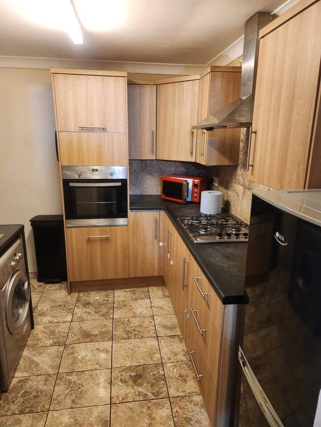 Spacious 3BR Haven in Tilbury with Free Parking in 35Portsea Road, England, United Kingdom, RM18 8AX - Property image 30 - VivreStays
