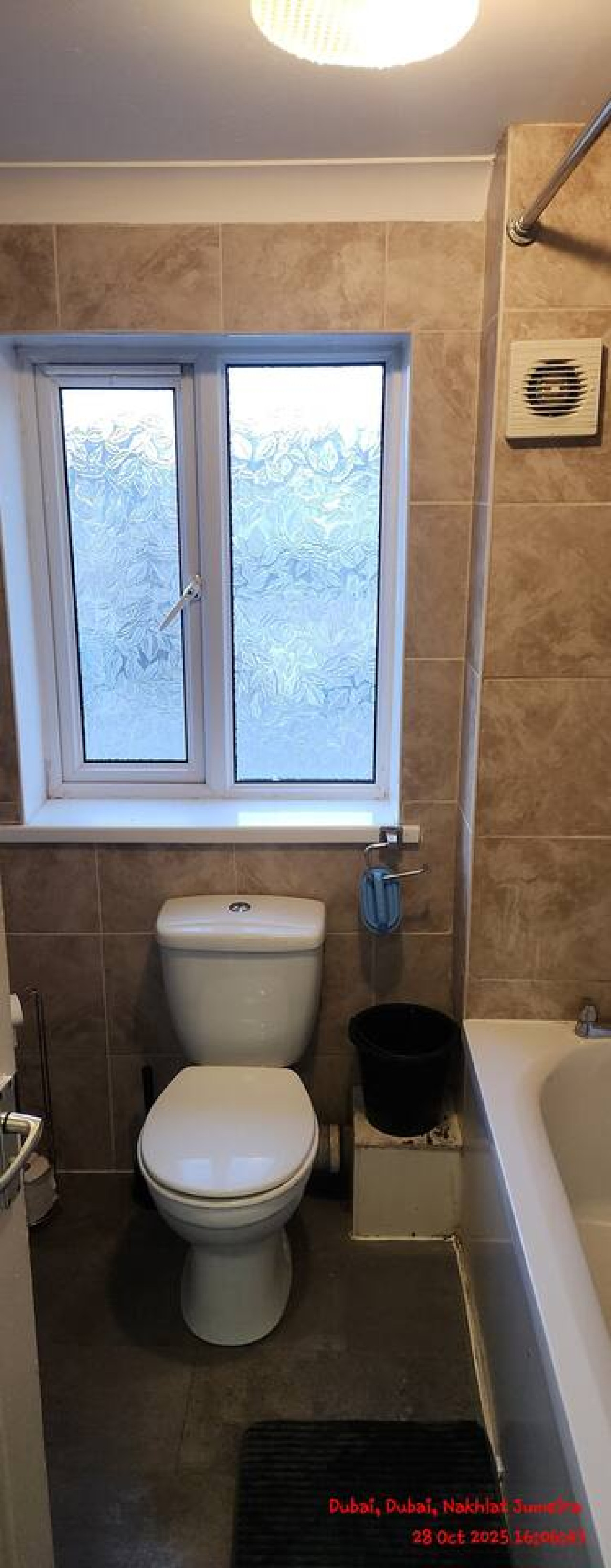 Spacious 3BR Haven in Tilbury with Free Parking in 35Portsea Road, England, United Kingdom, RM18 8AX - Property image 8 - VivreStays