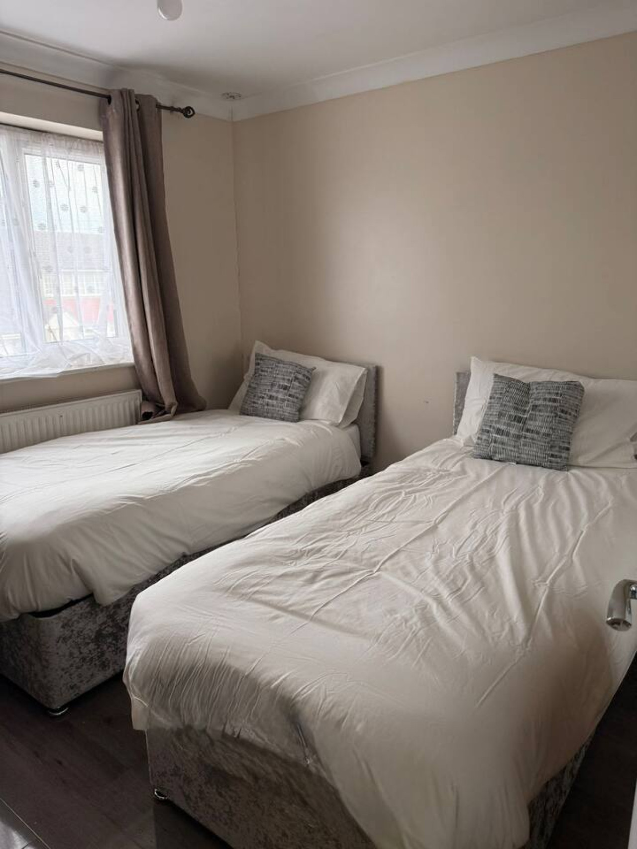 Spacious 3BR Haven in Tilbury with Free Parking in 35Portsea Road, England, United Kingdom, RM18 8AX - Property image 15 - VivreStays