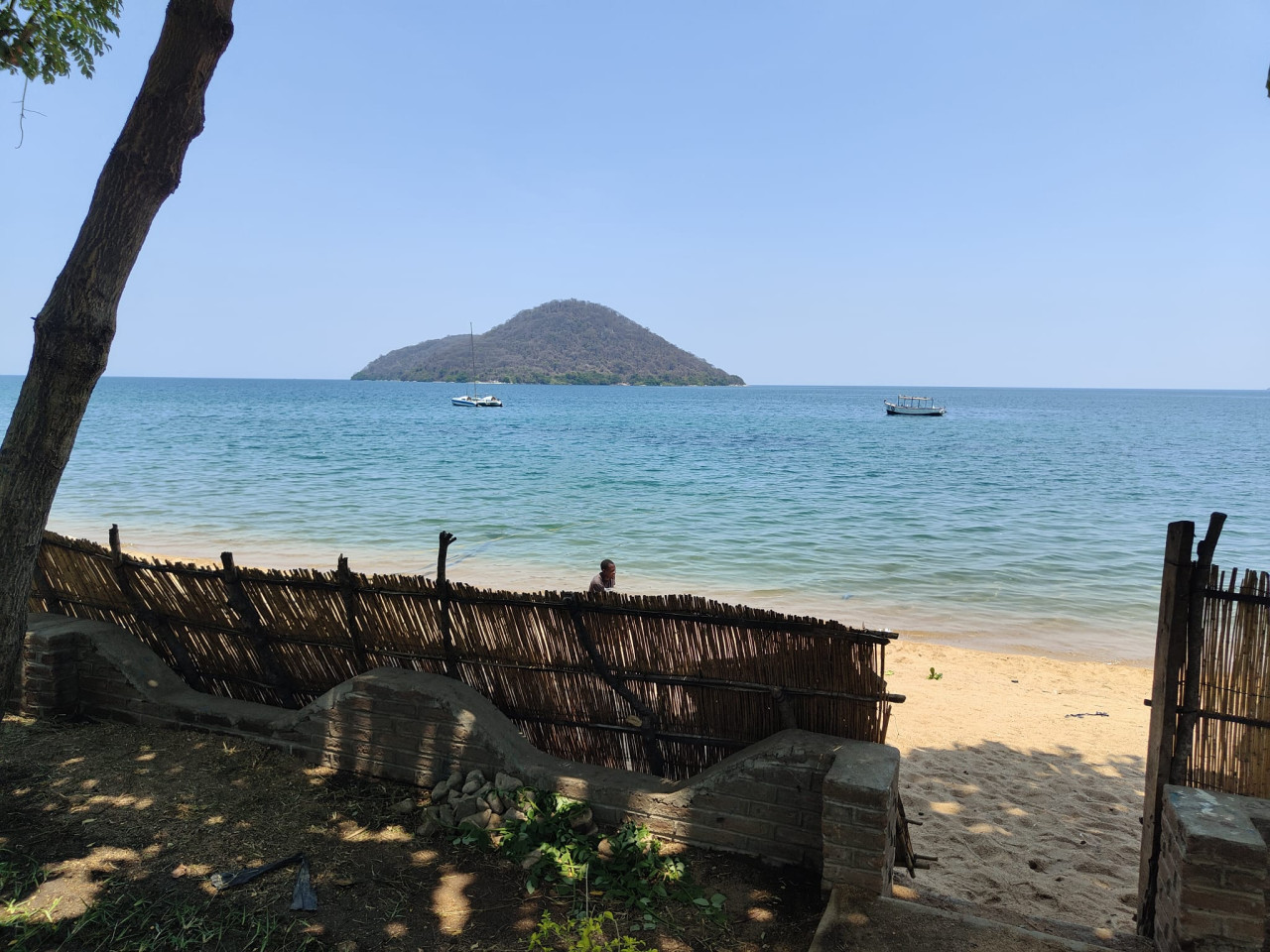 The Bay Cottage: 4BR Retreat in Cape Maclear in Cape Maclear Village Road - Property image 43 - VivreStays