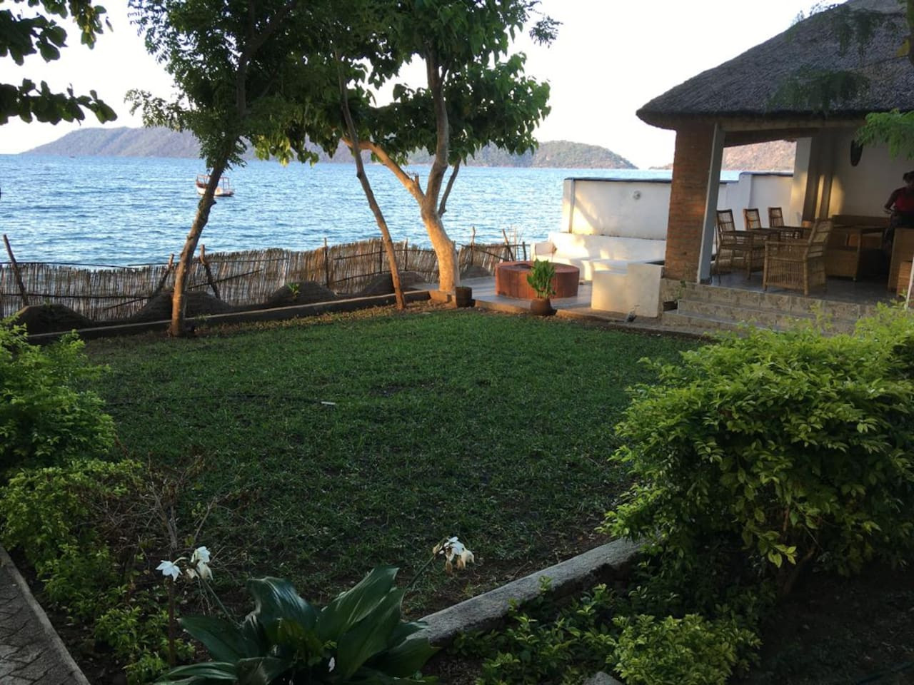 The Bay Cottage: 4BR Retreat in Cape Maclear in Cape Maclear Village Road - Property image 38 - VivreStays
