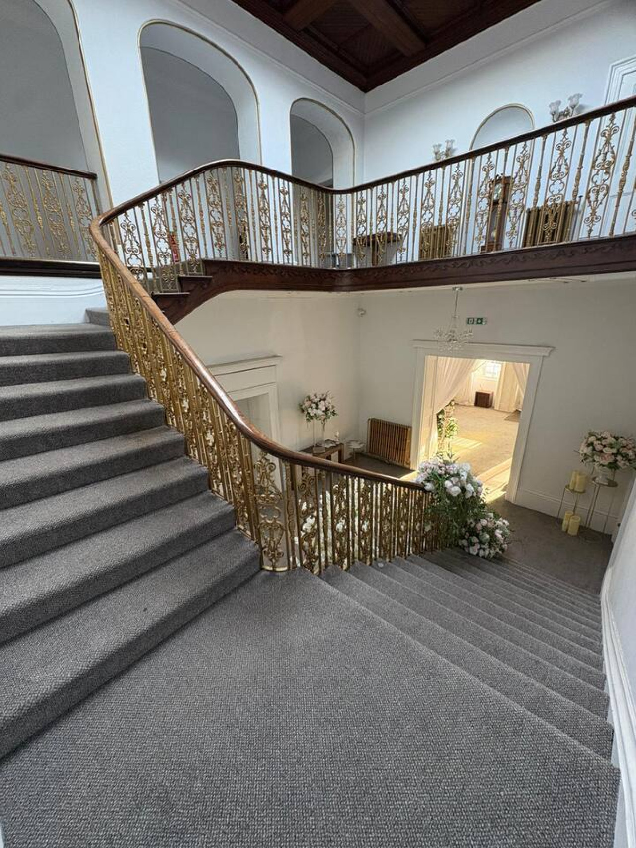 Room 4 Manor Park Country House in Swansea Sleeps 2 in Ynyspenllwch Rd, Clydach, Swansea SA6 5NR, UK - Property image 9 - VivreStays