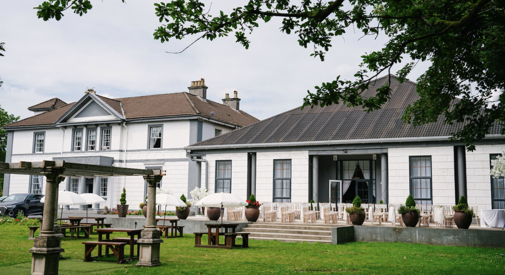 Room 4 Manor Park Country House in Swansea Sleeps 2 in Ynyspenllwch Rd, Clydach, Swansea SA6 5NR, UK - Property image 2 - VivreStays
