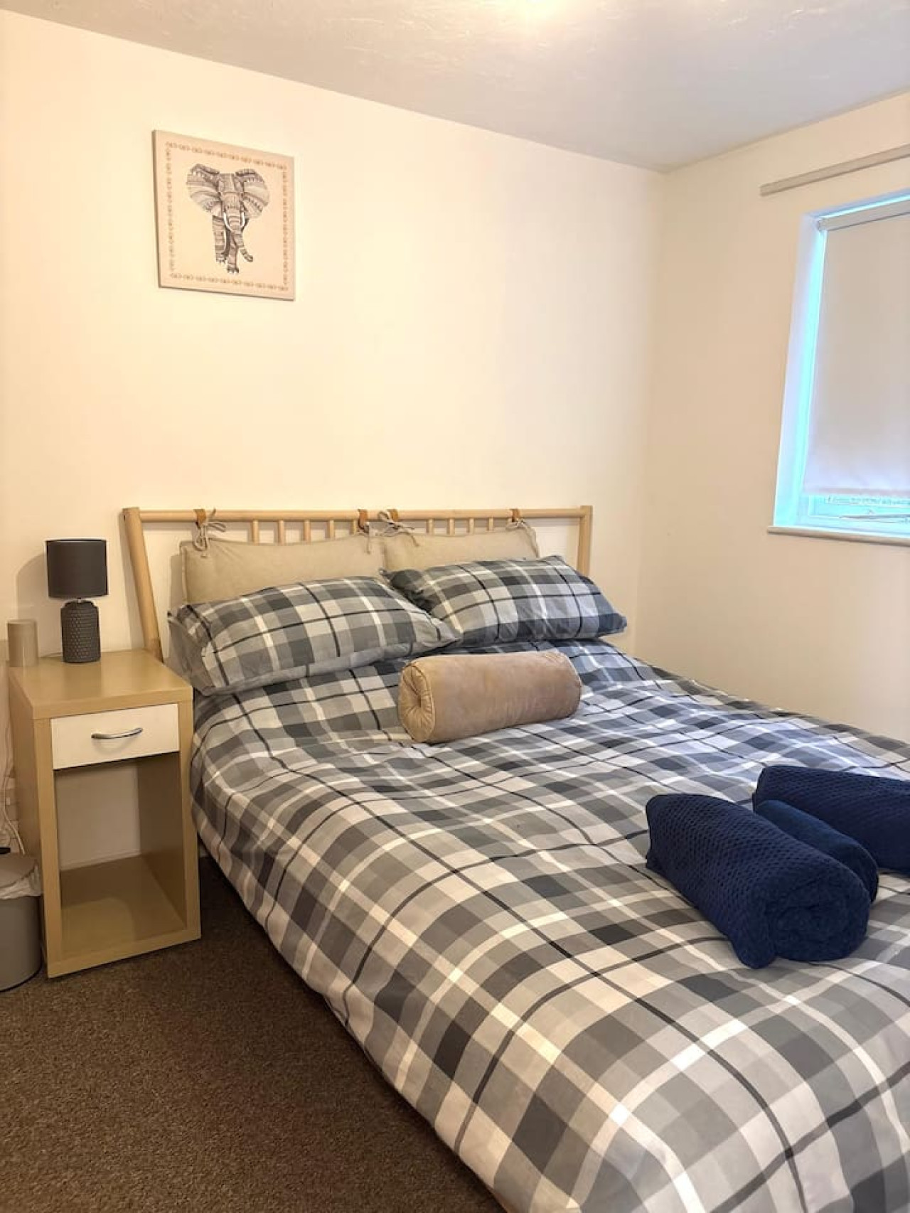 Cozy Northolt Hideaway 1BR FREE Wifi StreetParking in 117 Rabournmead Drive - Property image 9 - VivreStays