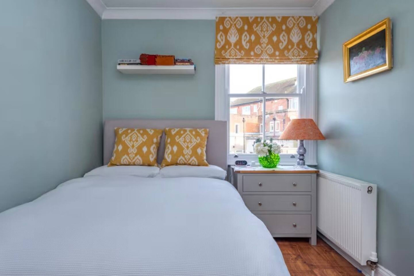 Bright and Cosy South London 2BR House with Garden & Terrace in 2 Stella Rd, London SW17 9HG, UK - Property image 5 - VivreStays