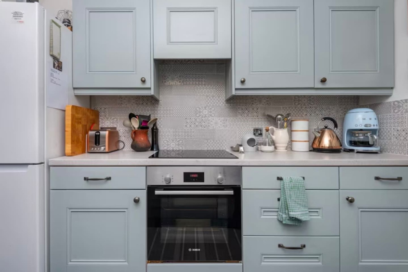 Bright and Cosy South London 2BR House with Garden & Terrace in 2 Stella Rd, London SW17 9HG, UK - Property image 31 - VivreStays