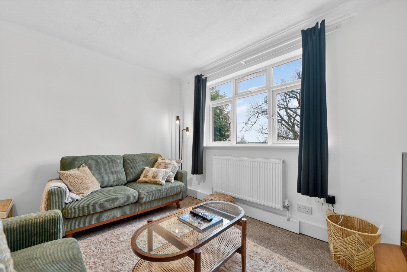 Madeira 2BR Garden Retreat in Bromley with Street Parking in 12 Madeira Ave, Bromley BR1 4AZ, UK - Property image 23 - VivreStays