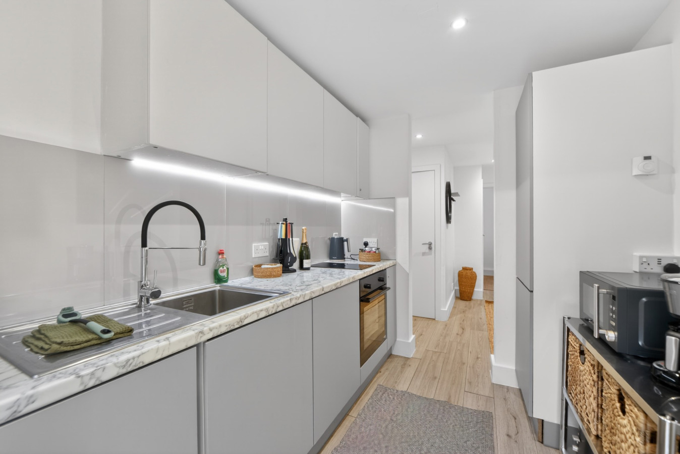 Madeira 2BR Garden Retreat in Bromley with Street Parking in 12 Madeira Ave, Bromley BR1 4AZ, UK - Property image 19 - VivreStays