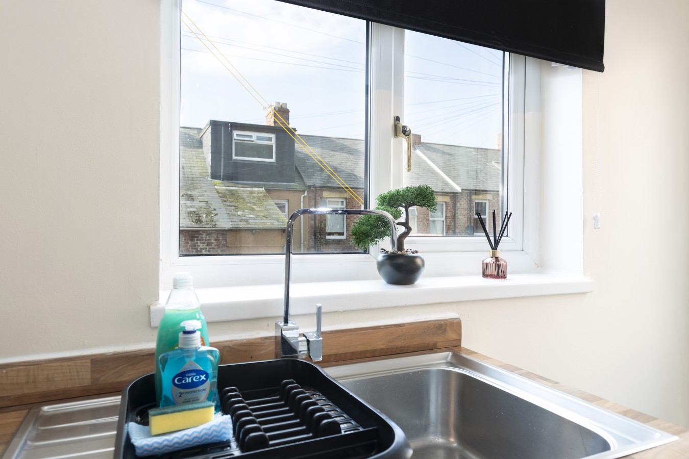 Gateshead 2BR Home - Near Town & Metro Access in 258 Rectory Rd, Gateshead NE8 4RP, UK - Property image 25 - VivreStays