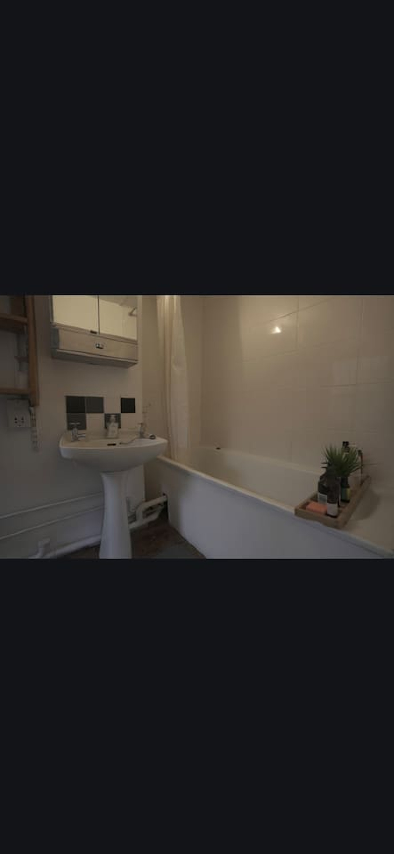 Stylish East London Retreat with Private Terrace + Fast WiFi in Artist Court, 35 Regan Way 4 - Property image 16 - VivreStays