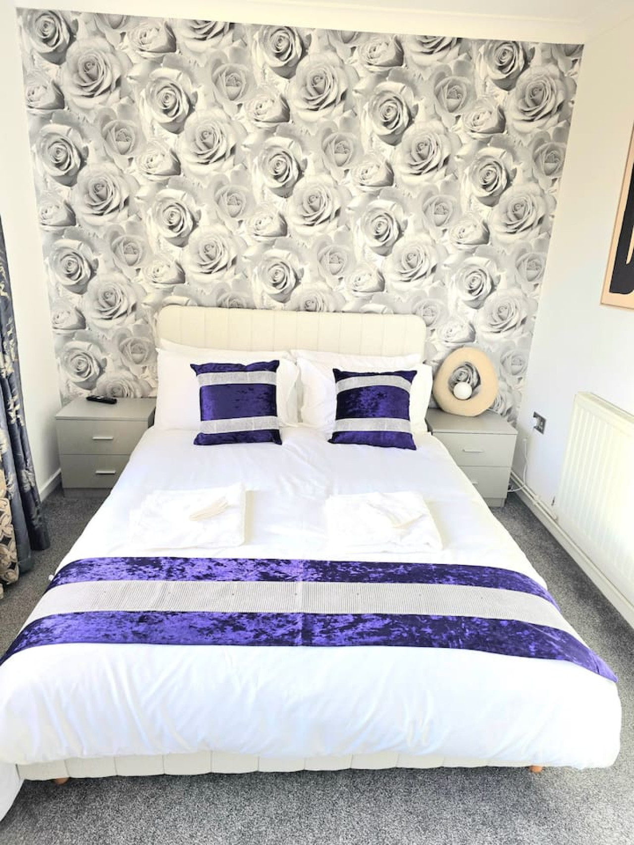 Hornchurch Cozy 2-Bed Flat with Street Parking in 5 Victor Approach, Hornchurch, RM12 4XE - Property image 54 - VivreStays