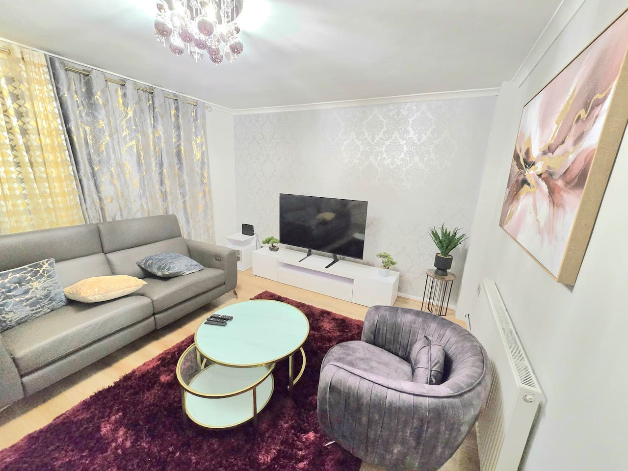Hornchurch Cozy 2-Bed Flat with Street Parking in 5 Victor Approach, Hornchurch, RM12 4XE - Property image 23 - VivreStays