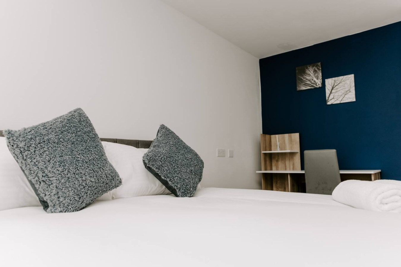 Hardwick Haven – Modern 3BR Townhouse Retreat with Free Parking in 172 High Newham Rd, Stockton-on-Tees TS19 8NT, UK - Property image 16 - VivreStays