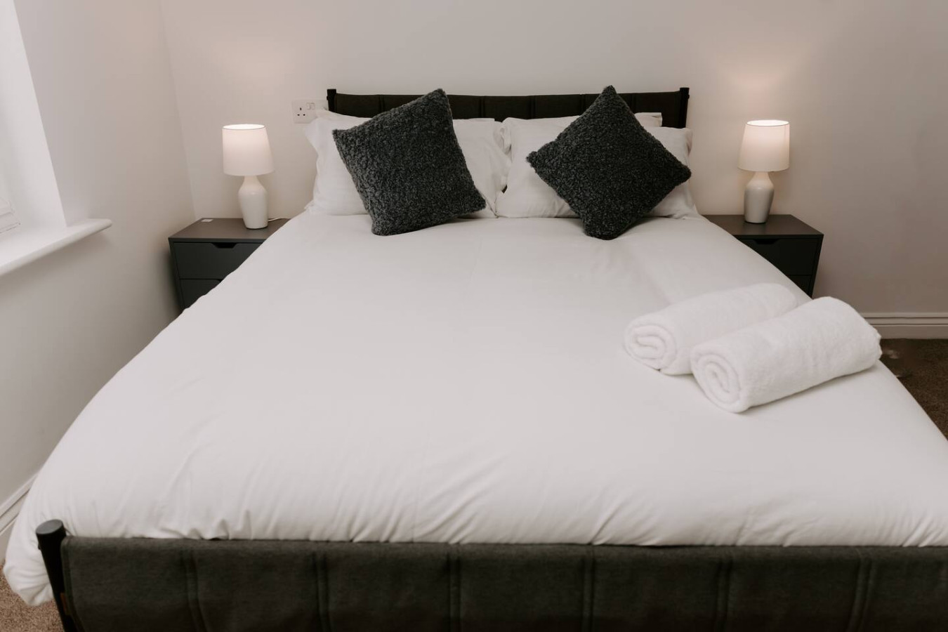 Hardwick Haven – Modern 3BR Townhouse Retreat with Free Parking in 172 High Newham Rd, Stockton-on-Tees TS19 8NT, UK - Property image 11 - VivreStays