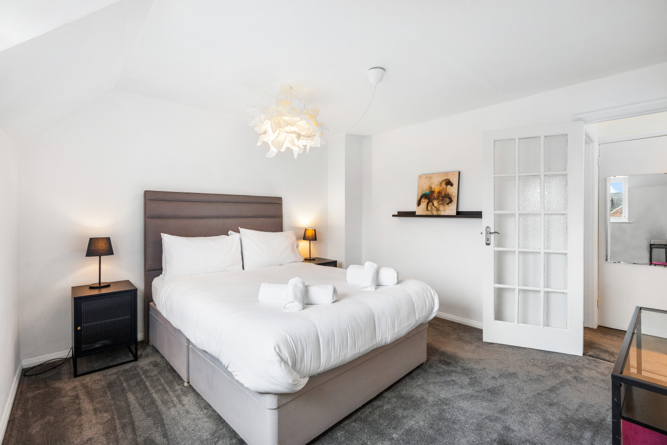 Central Horsham 5BR Home | Parking | Pets Allowed in 46 Bedford Rd, Horsham RH13 5BJ, UK - Property image 11 - VivreStays