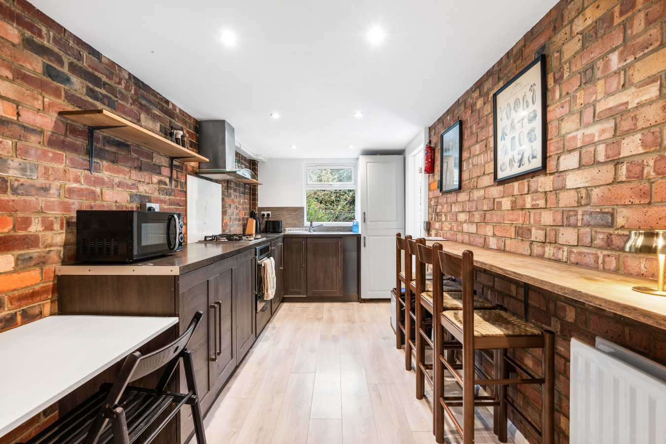 Central Horsham 5BR Home | Parking | Pets Allowed in 46 Bedford Rd, Horsham RH13 5BJ, UK - Property image 3 - VivreStays