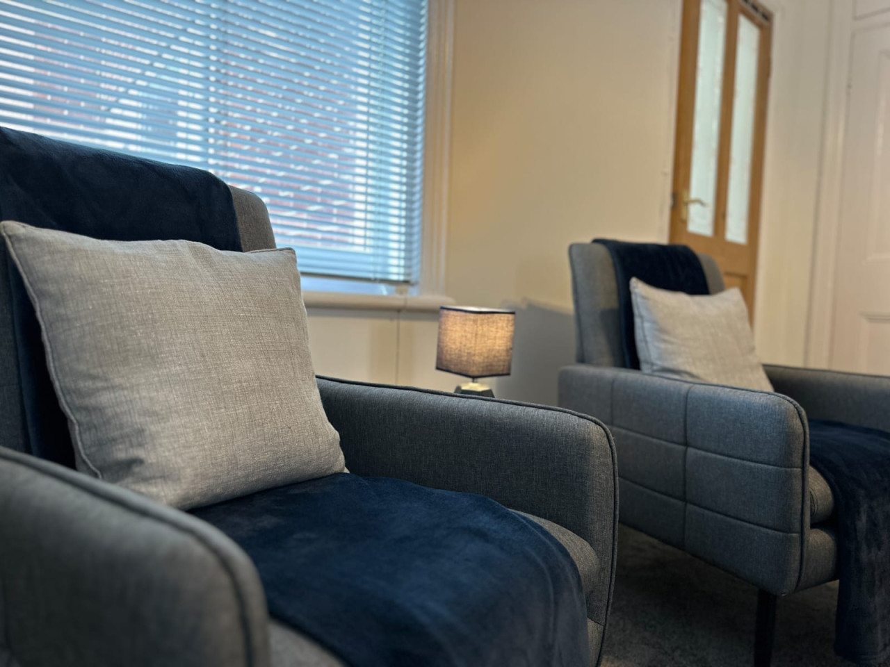 Alice Street Retreat - 1BR Sleeps 4 Street Parking in 287 Alice St, South Shields NE33 5PJ, UK - Property image 11 - VivreStays