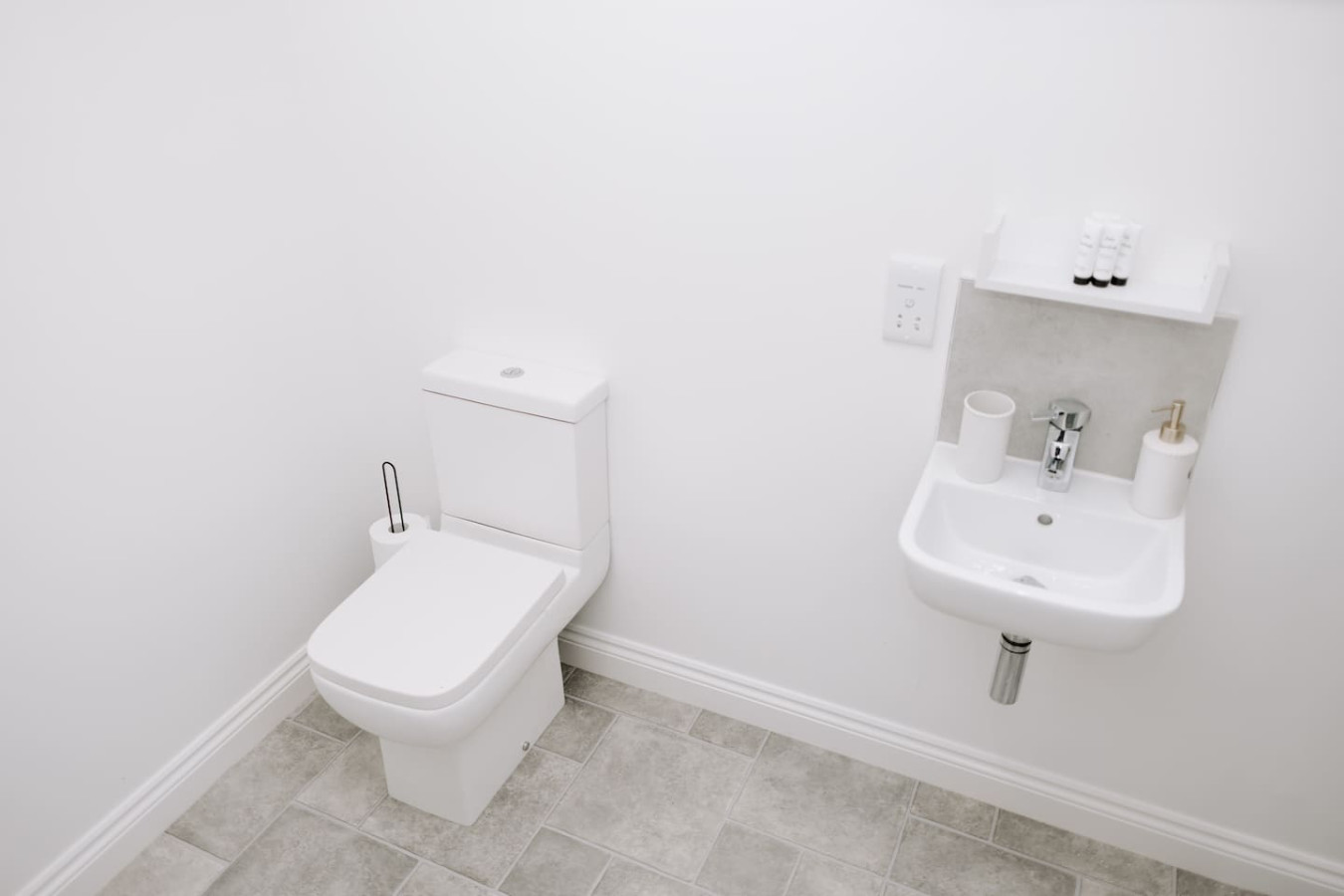 Newly Renovated 3Bed 2.5Bath Home Stockton-on-Tees in 10 Rosebank Court, Roseworth, Stockton-on-Tees, TS19 9BF - Property image 26 - VivreStays