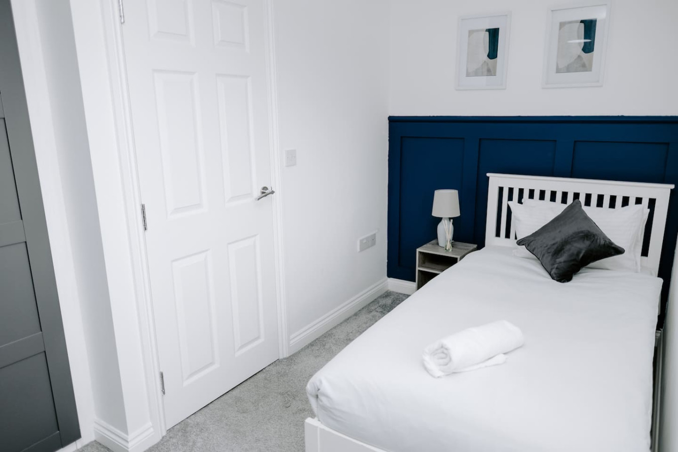 Newly Renovated 3Bed 2.5Bath Home Stockton-on-Tees in 10 Rosebank Court, Roseworth, Stockton-on-Tees, TS19 9BF - Property image 9 - VivreStays