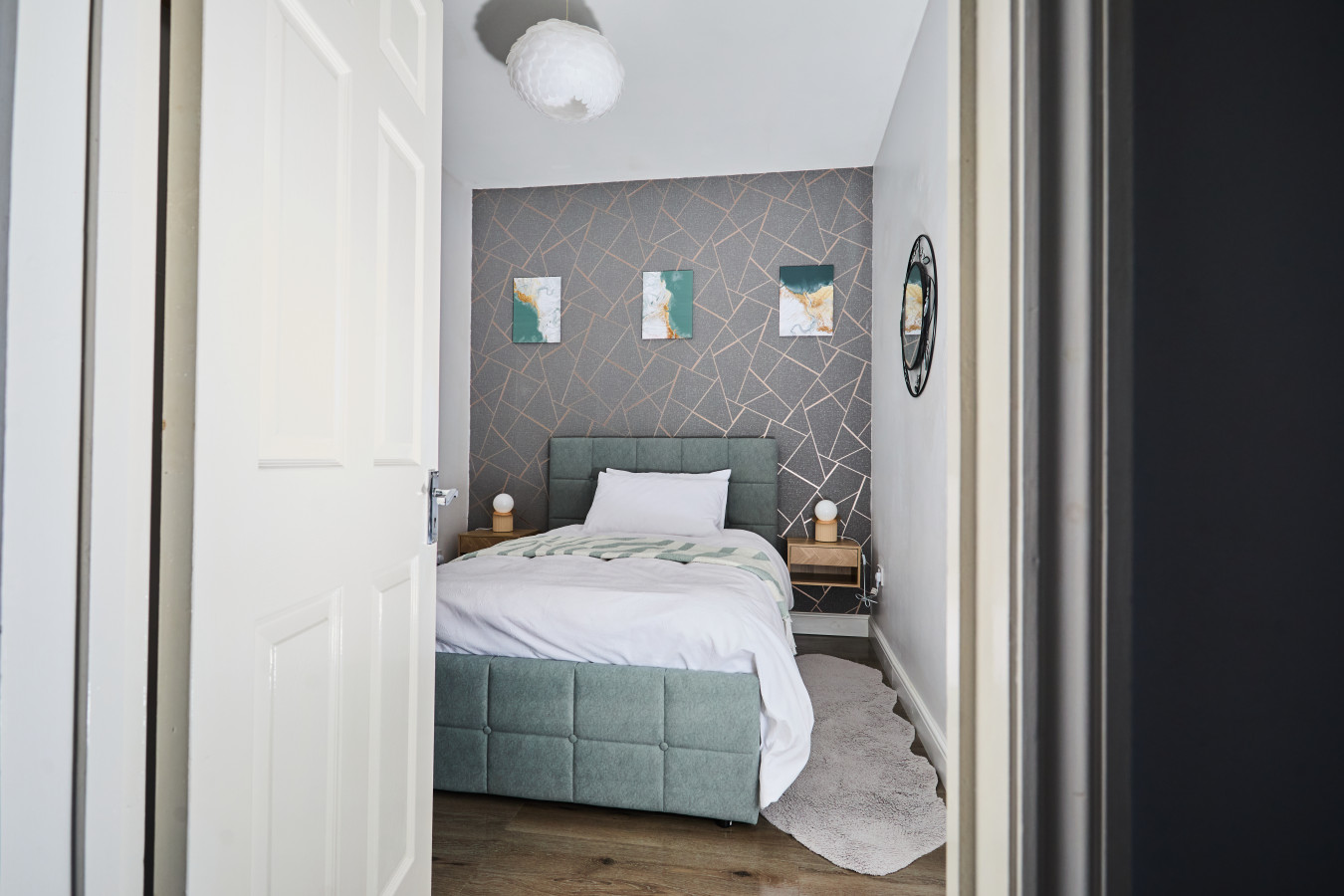 Birch Barn Retreat Spacious 4BR House with FREE Parking Sleeps 6 in 43 Birch Barn Way, Northampton NN2 8DU, UK - Property image 22 - VivreStays