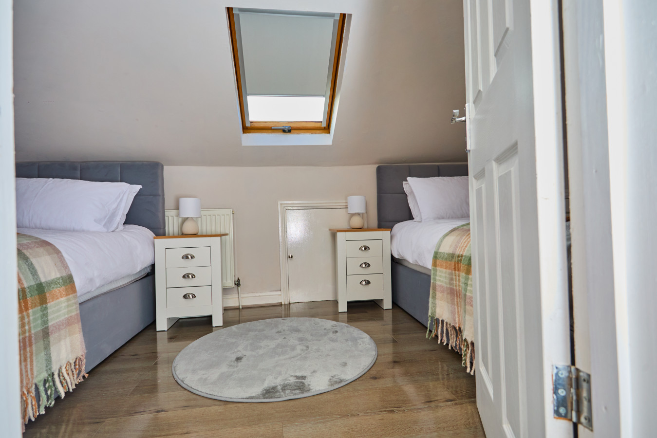 Birch Barn Retreat Spacious 4BR House with FREE Parking Sleeps 6 in 43 Birch Barn Way, Northampton NN2 8DU, UK - Property image 23 - VivreStays
