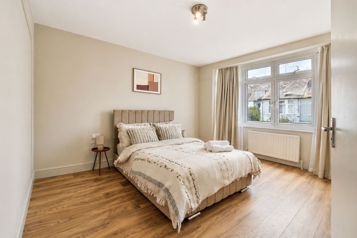 Wembley Garden Retreat |4BR|Sleeps 7|Near Station in 33 Thurlow Gardens, Wembley HA0 2AH, UK - Property image 7 - VivreStays