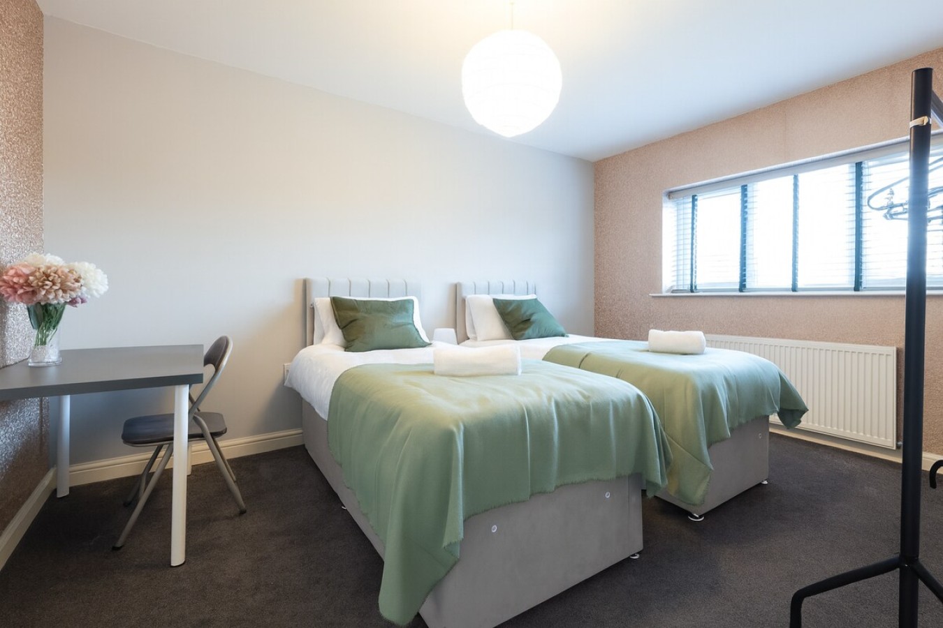 Grand 5BR Retreat in Beeston | Sleeps 12 in 50Ring Road Beeston, England, United Kingdom, LS11 8HD - Property image 17 - VivreStays