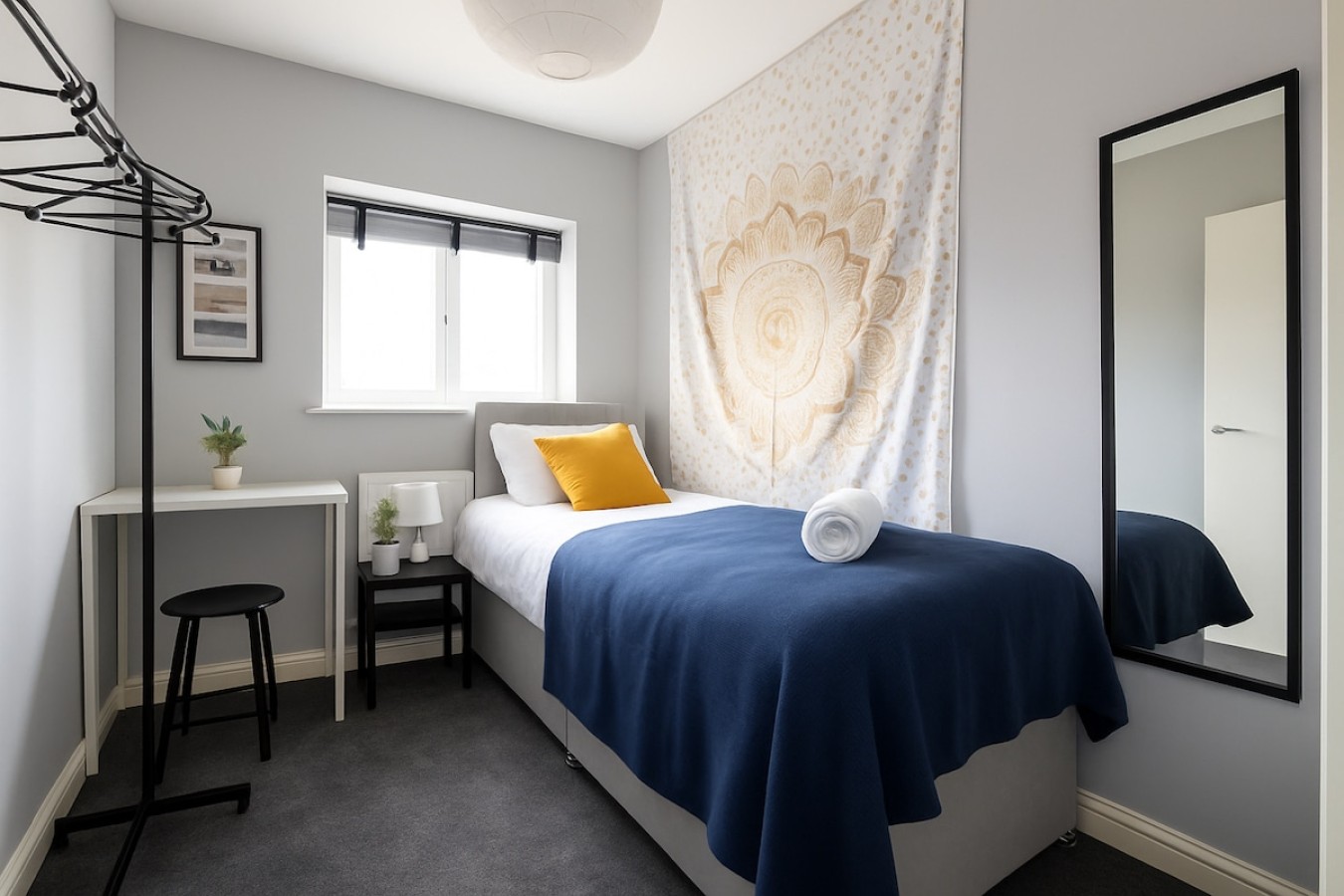 Grand 5BR Retreat in Beeston | Sleeps 12 in 50Ring Road Beeston, England, United Kingdom, LS11 8HD - Property image 21 - VivreStays