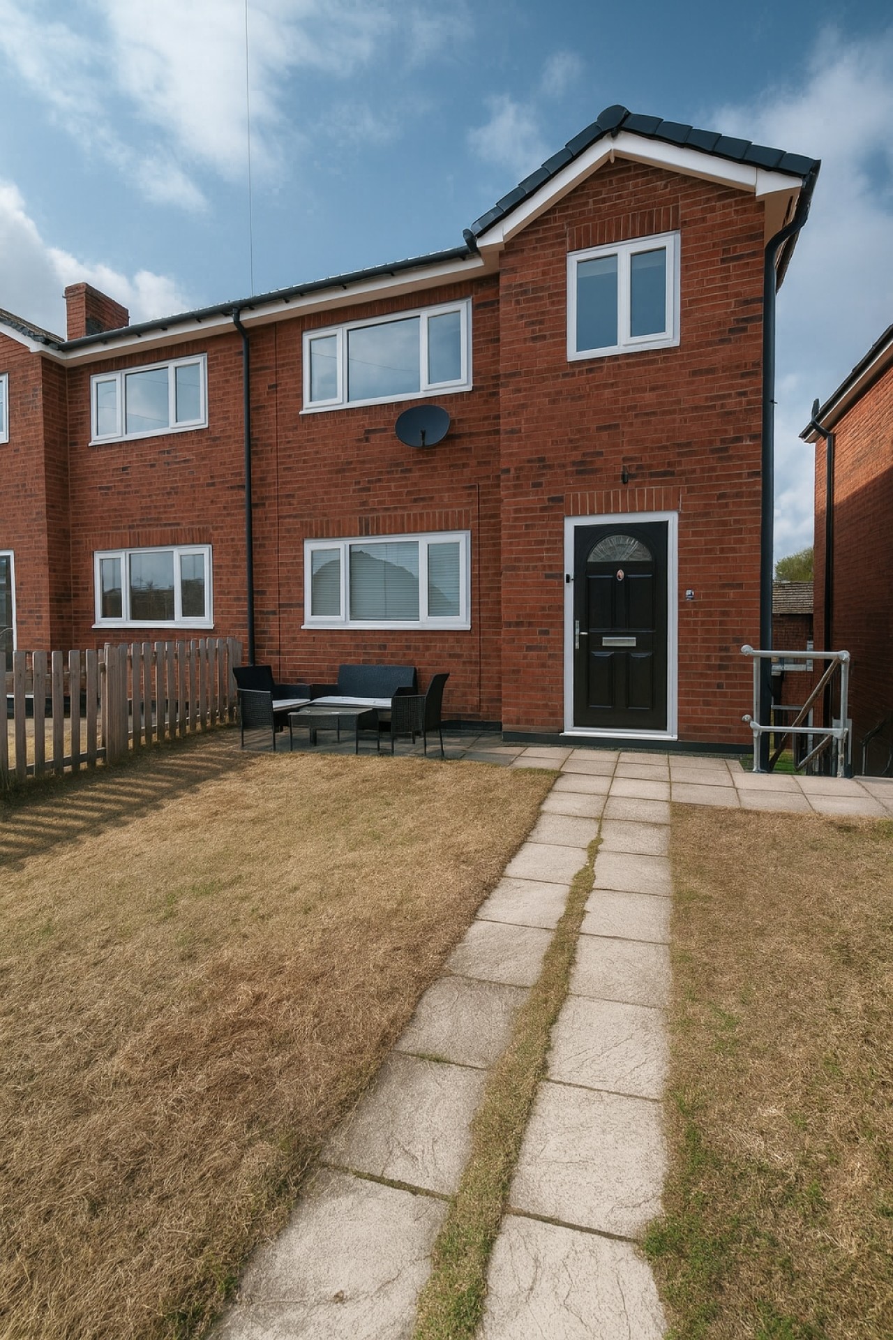 Grand 5BR Retreat in Beeston | Sleeps 12 serviced apartment - Beeston - VivreStays