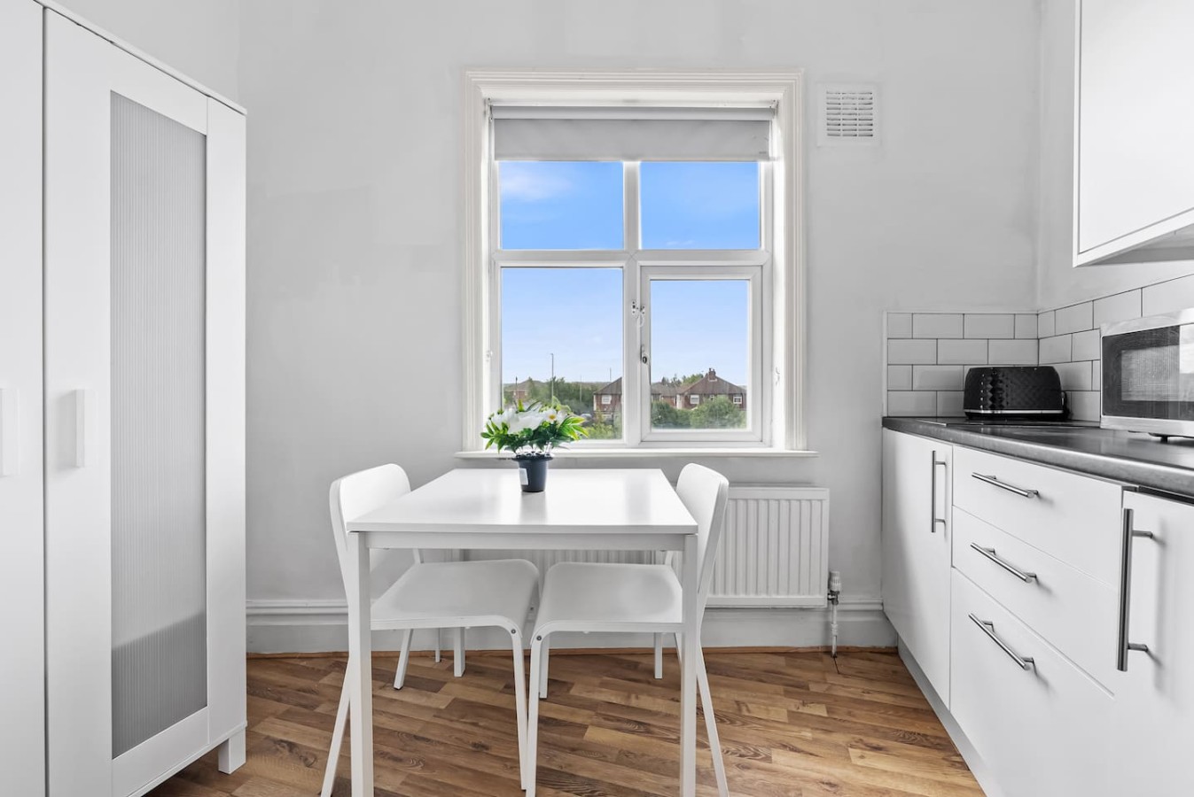 Comfort Studio Leeds | Ideal for Work & Study & Street Parking in 1East Park Parade, England, United Kingdom, LS9 9NQ - Property image 4 - VivreStays