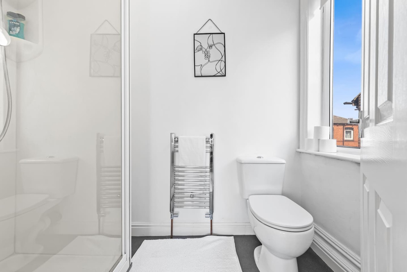 Large Modern Leeds Stay w/8 Private Ensuite Studio in 1East Park Parade, England, United Kingdom, LS9 9NQ - Property image 37 - VivreStays